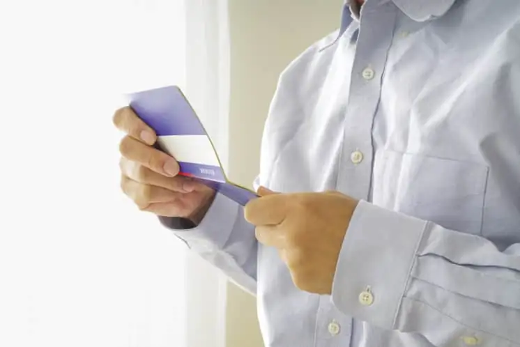 信頼できるご家族に財産の管理・承継を託します